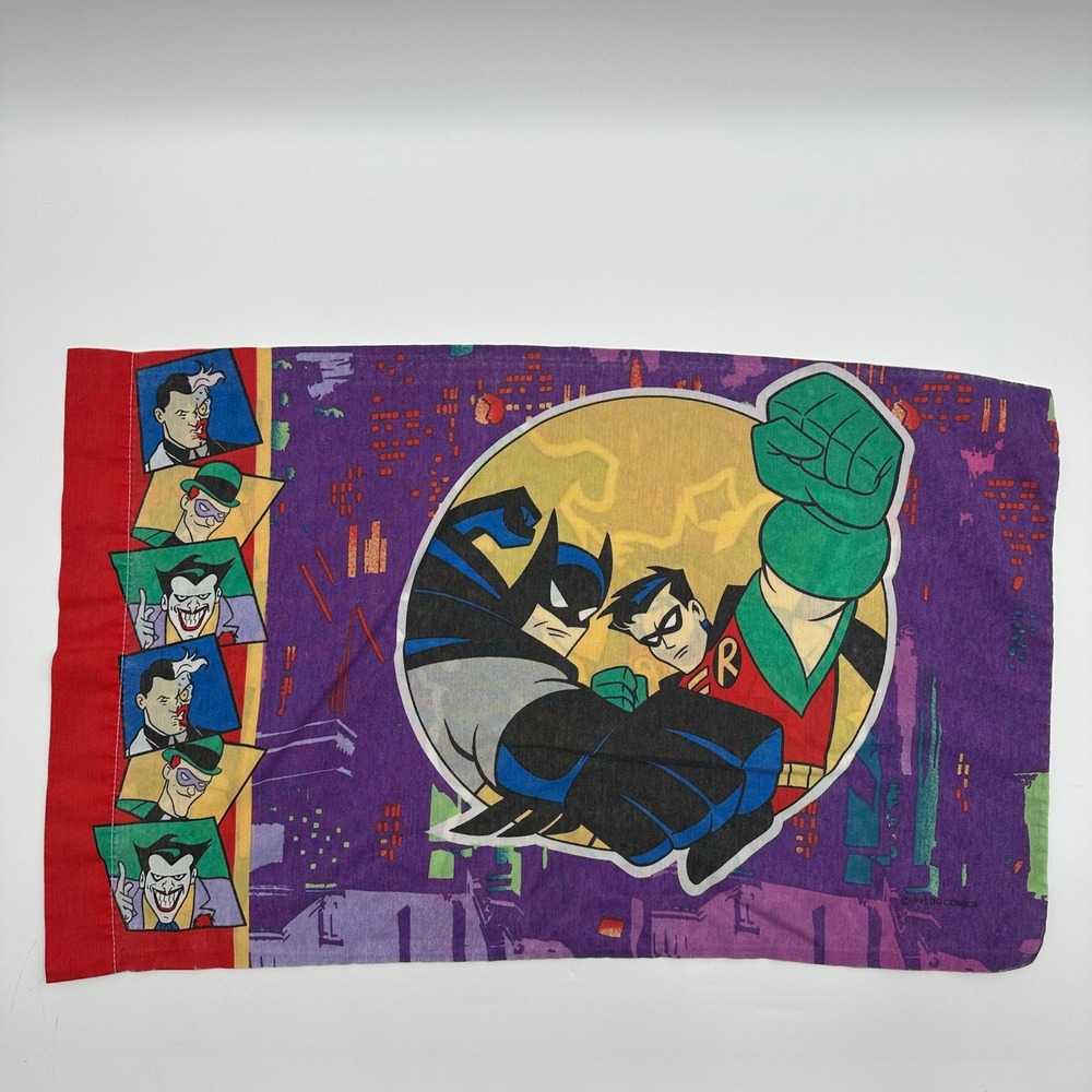Vintage 1995 Batman and Robin Pillowcase DC Comics Joker Two-Face Riddler Purple - Picture 6 of 8